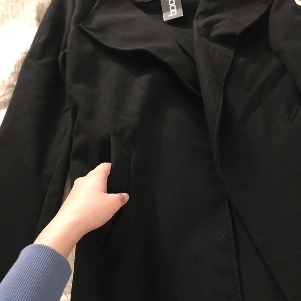 Boohoo Long Coat with pockets (unused) $40